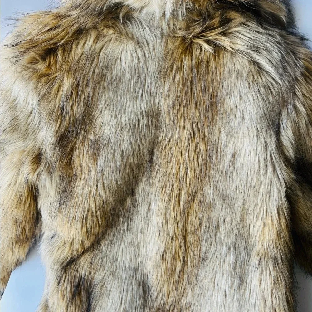 Topshop faux fur jacket size‎ 4 petite